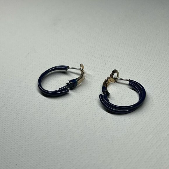 Vintage Small Black Hoop Earrings - Picture 1 of 5